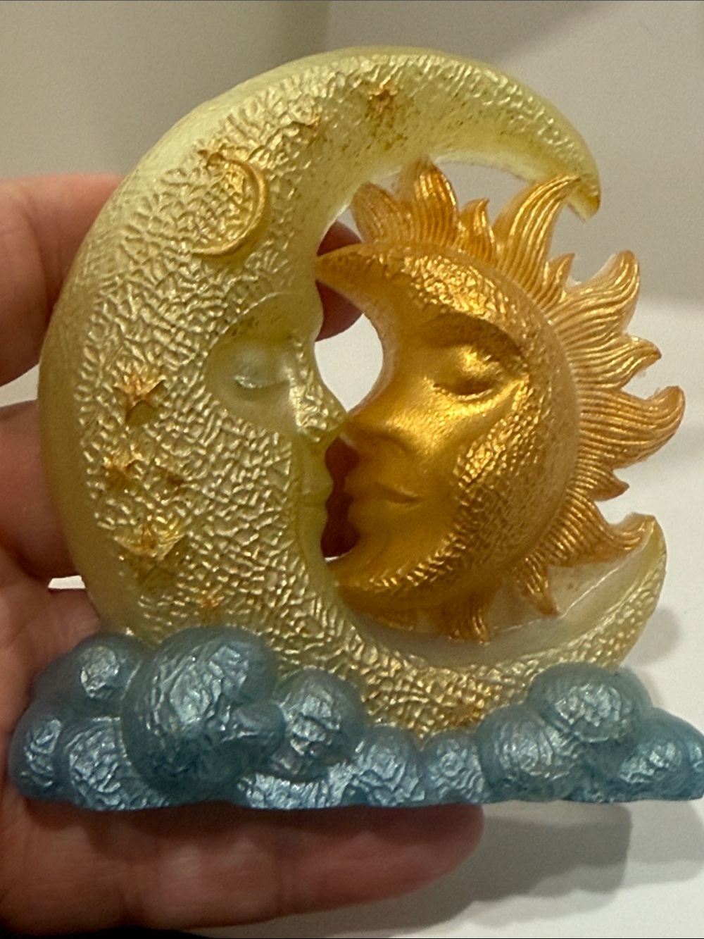 Sun and Moon Decorative Resin Figurine - Gold & Pearl